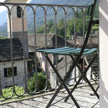 Pensione Ca' Serafina Lodano Exterior foto