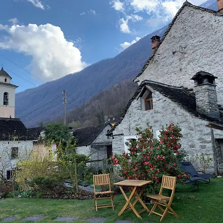 Pensione Ca' Serafina Lodano Exterior foto